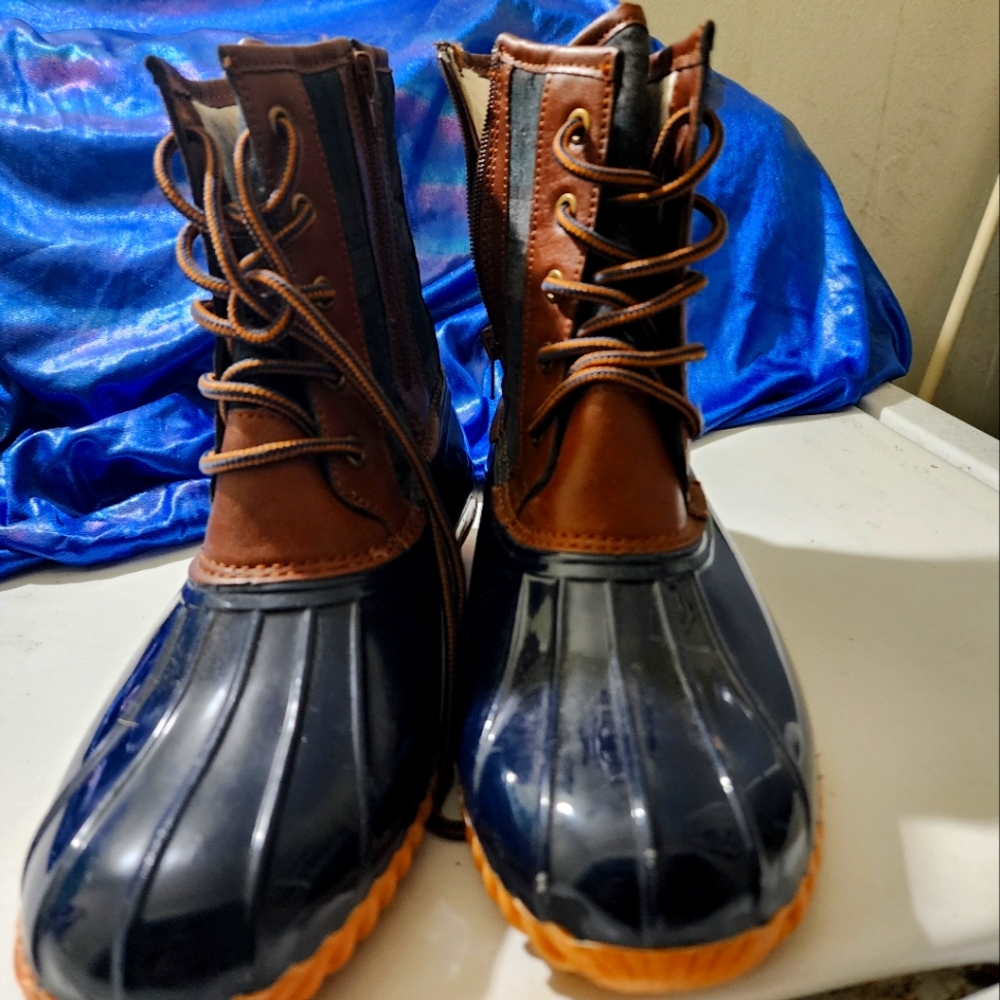 Women's boots